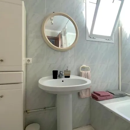 Apartment Stunning In With Kitchen *